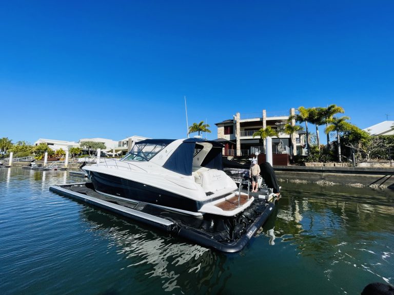 Riviera M370 - DockPro