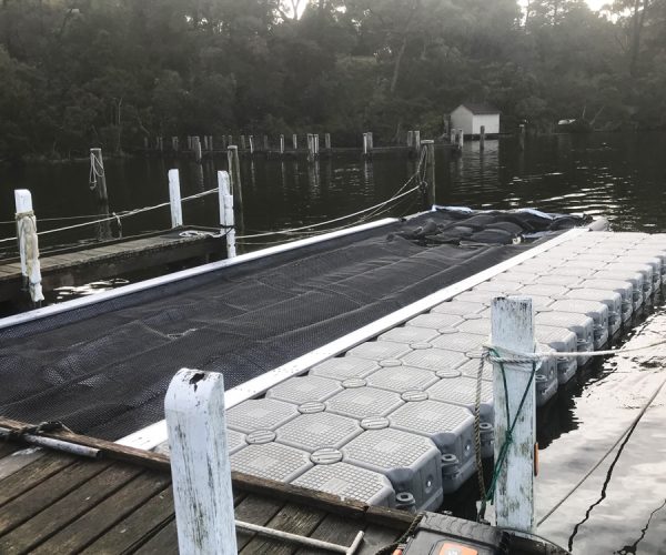 SeaPen - Product - Dry Docking - Dock Pro