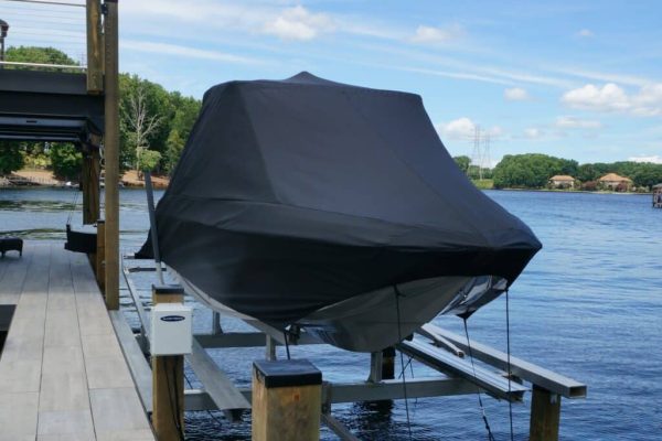 Sunstream - FloatLift - Swift Shield Automatic Boat Cover 2