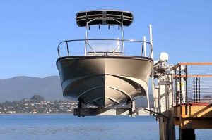 nodirect Golden-Boat-Lifts-Elevator-Boat-Life